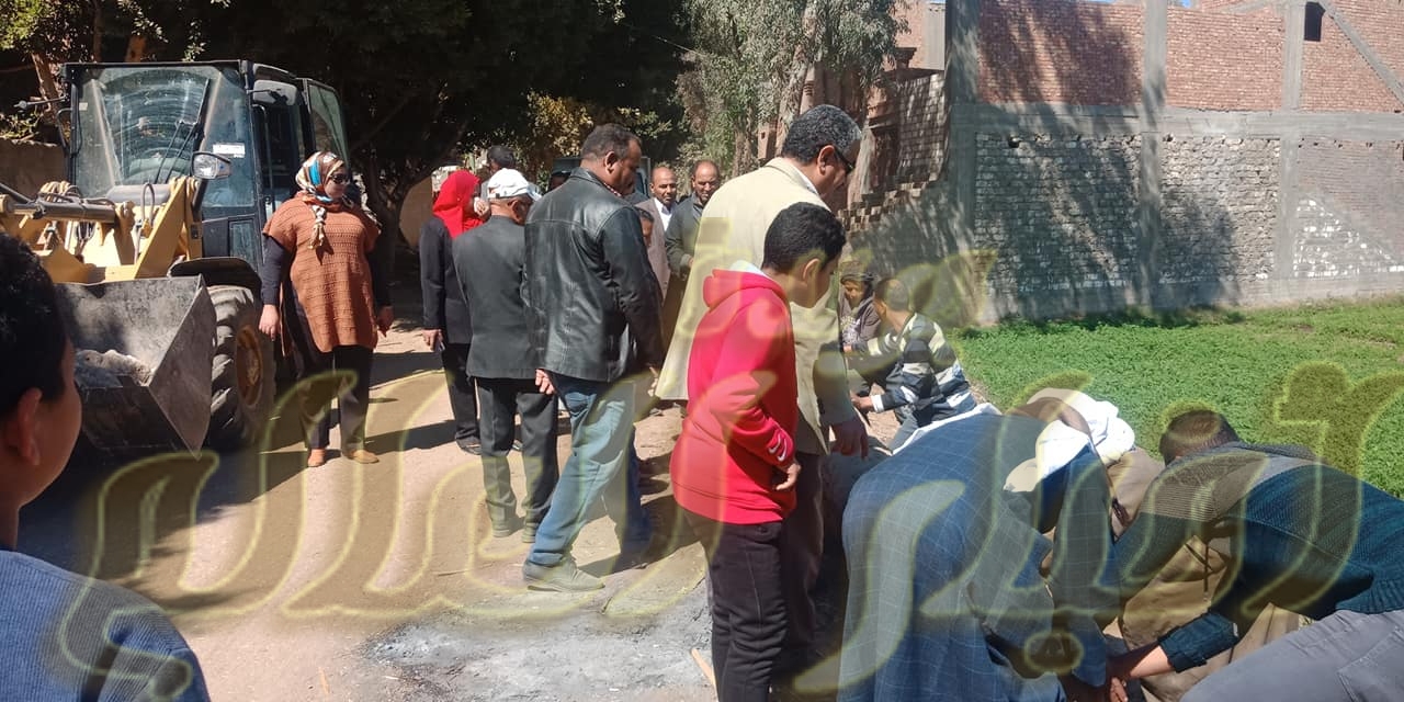 فريده سلام تتفقد قرى مجلس قروى نزلة القاضى بمدينة طهطا