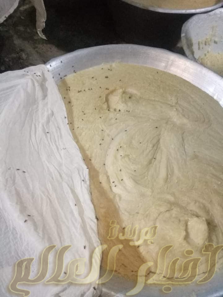 ضبط ربع طن تقريبا من ( مشروب البوظه ) غير صالحه للاستهلاك الآدمي ومحظور بيعها بالعسيرات سوهاج