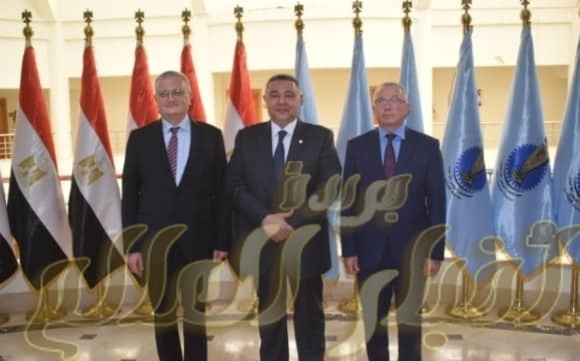 سفير روسيا: رحلات منتظمة من موسكو للغردقة بداية يونيو المقبل