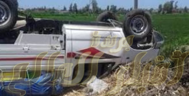 إصابة شقيقين وطفل إثر انقلاب سيارة نقل في أبوتشت