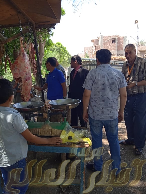 الشبح يضبط جزار يبيع كبده مستوردة على انها بلدي و120 كيلو لحوم مع ادارة حماية المستهلك