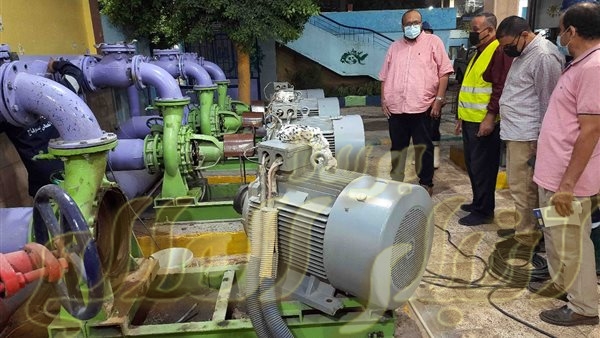 رئيس مياه سوهاج يشدد على ضرورة الالتزام بتعليمات التشغيل لمحطات مياه الشرب والصرف الصحى