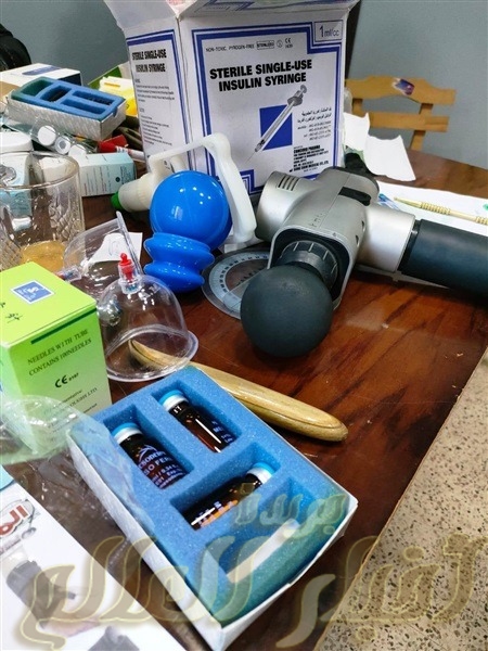 ضبط خريج كلية زراعة ينتحل صفة طبيب أخصائي طب أسرة، ويدعي حصوله على دكتوراه فى دار السلام