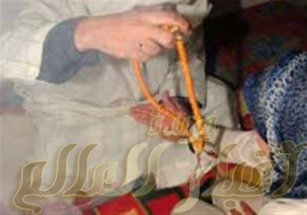 القبض على صاحب مركز حجامه بتهمة السحر والشعوذه فى البلينا سوها