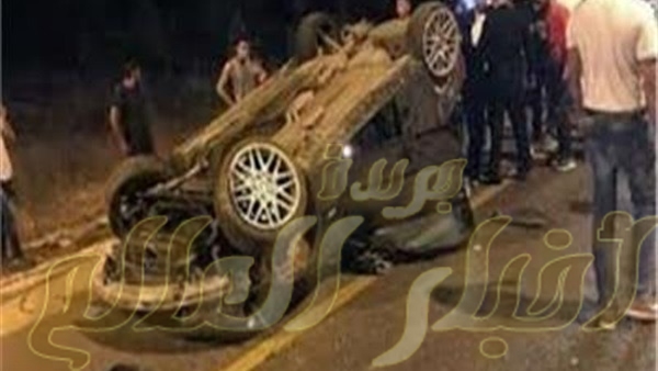 حادث انقلاب سيارة اسفر عن مصرع واصابة شخصين على الطريق الغربى ناحية جهينه سوهاج